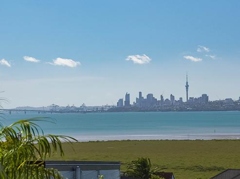 143 Luckens Road, West Harbour