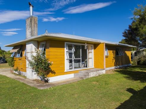 18 Library Road, Te Karaka