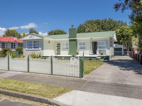 4 Parsons Avenue, Levin