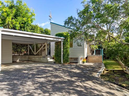 2/705 Beach Road, Browns Bay