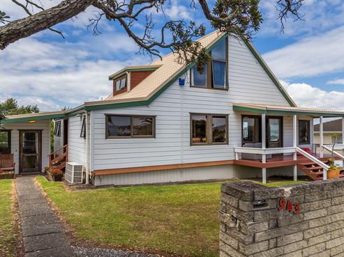 943 Whangaparaoa Road, Manly