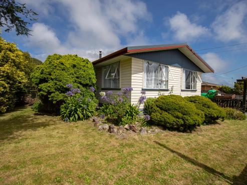 9 Sturge Street, Cobden