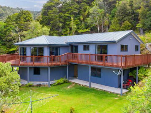11 Edward Road, Tamaterau
