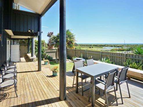 5 Grace Street, Matata