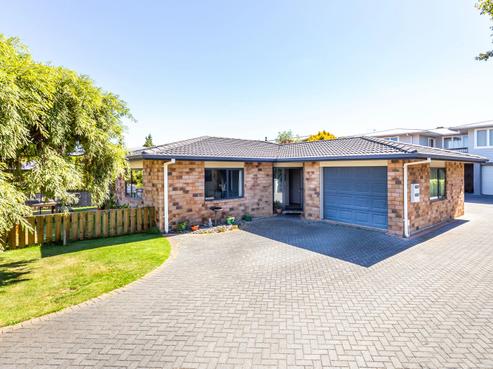 1/48 Ngamotu Road, Hilltop