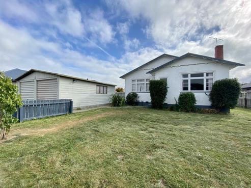 16 Walshs Road, Allenton