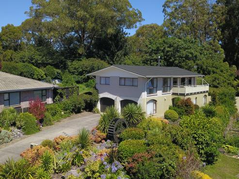 99 Tihi Road, Springfield