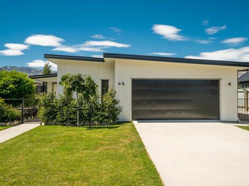 11 Little Maude Drive, Lake Hawea
