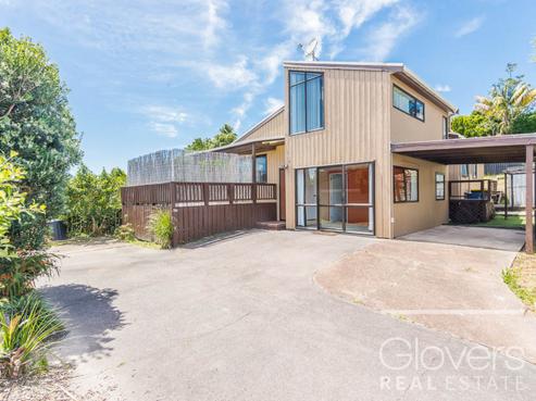 38B Taupiko Place, Green Bay