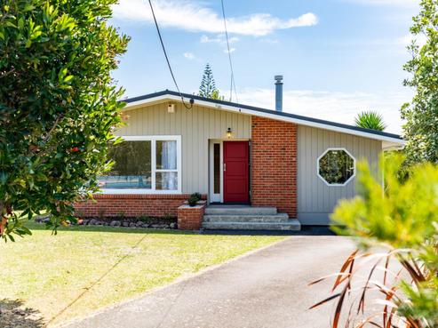 14 Te Puia Street, Kamo