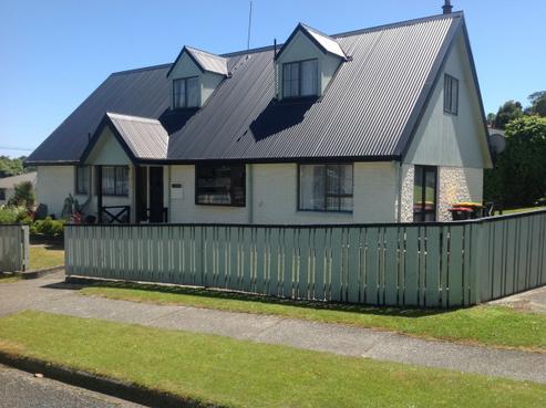 2 Coates Street, Greymouth