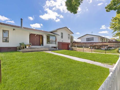 25 Sikkim Crescent, Clover Park
