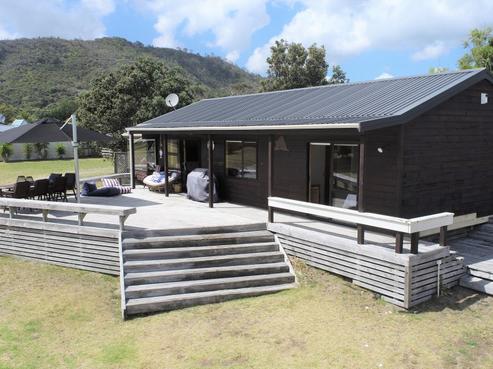 219 Waimaire Avenue, Matarangi