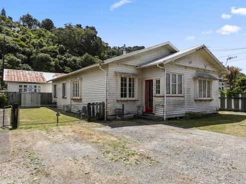 61 Owen Street, Belmont