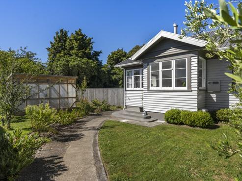 4 Ariel Street, Stratford