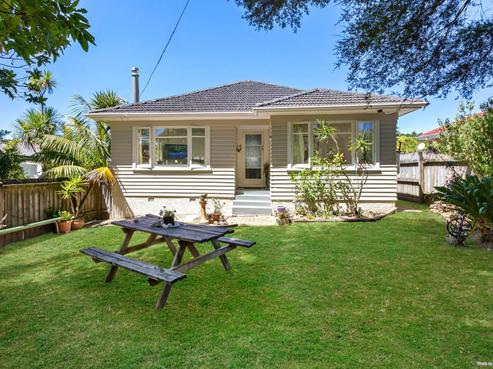 138A Atkinson Road, Titirangi
