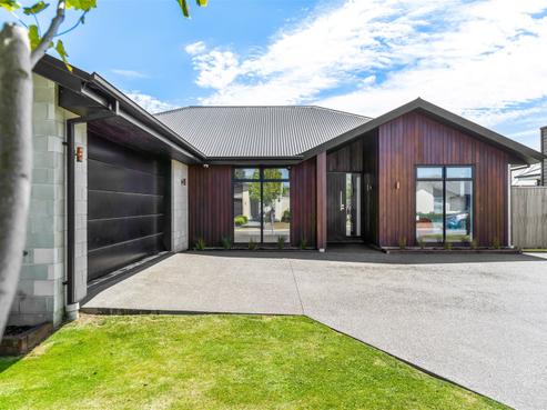 31 Lewis Crescent, Rolleston