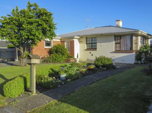 580 Tweed Street, Newfield