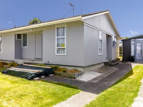 12 Glamorgan Avenue, Tamatea