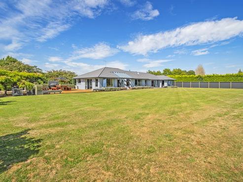 24 Churchlea Place, Darfield
