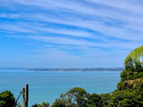 7 Kauri Point Road, Laingholm