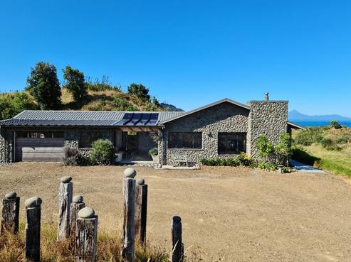 19 Tonga Road, Tongaporutu