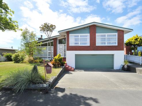 108 Roberta Drive, Somerfield