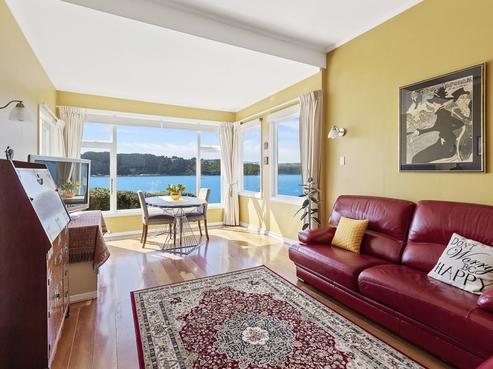 36 Evans Bay Parade, Roseneath