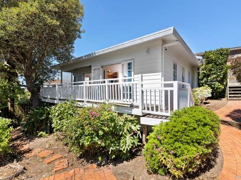 2/148 Oaktree Avenue, Browns Bay