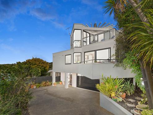 2/16 Gulf View Road, Murrays Bay