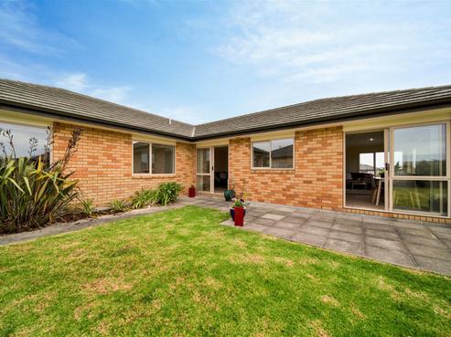 17 Jules Crescent, Bell Block