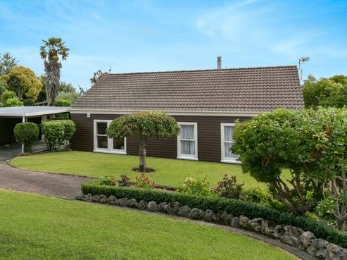 19 Tauroa Road, Havelock North