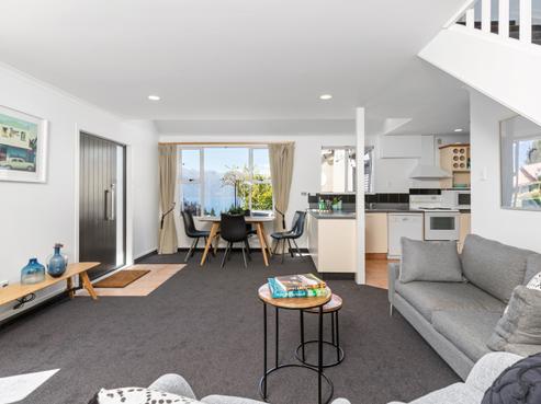34B Sainsbury Road, Fernhill/Sunshine Bay