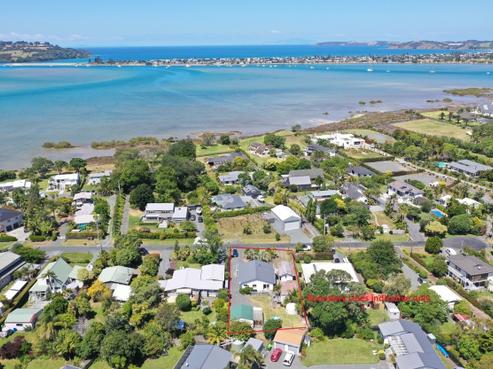 29 Harbour View Road, Point Wells