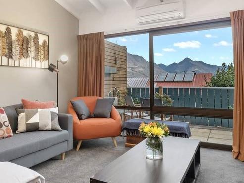 9/14 Malaghan Street, Queenstown Central