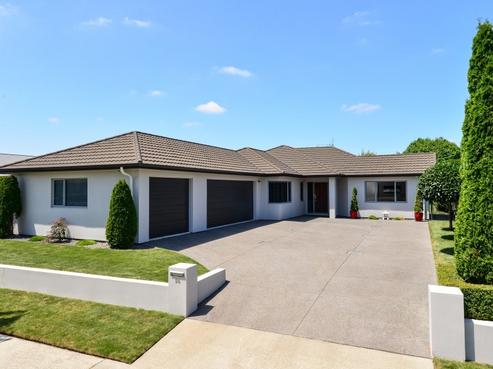 54 Rhys Avenue, Huntington