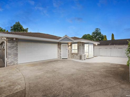 2/45 Great South Road, Papakura