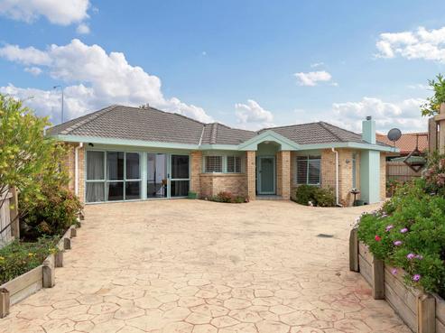 5 Fencotie Place, Northpark