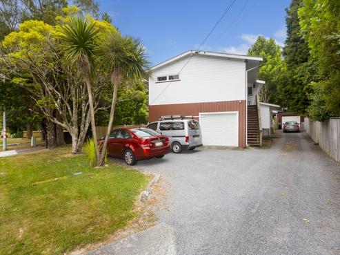 2/54 Akatarawa Road, Brown Owl