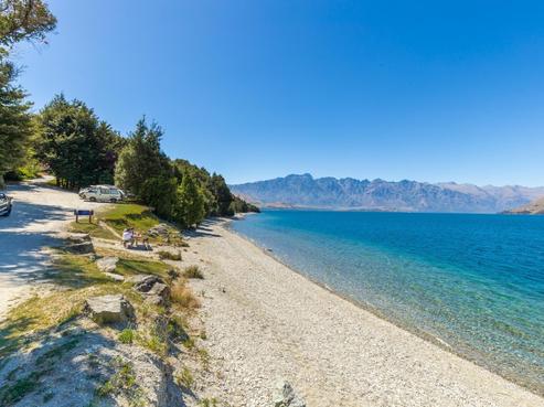 2A Wye Place, Fernhill/Sunshine Bay