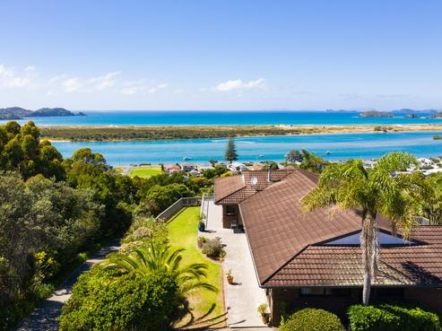 35 Sandspit View Way, Ngunguru