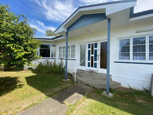 1 Henderson Street, Dannevirke