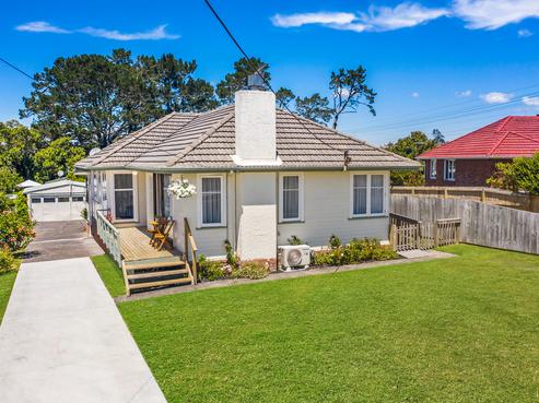 16 Bedford Street, Te Atatu South