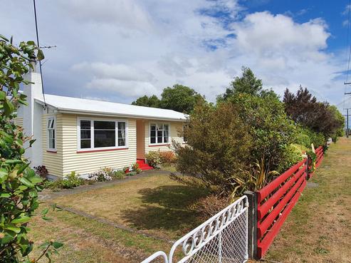 26 Johnston Street, Featherston