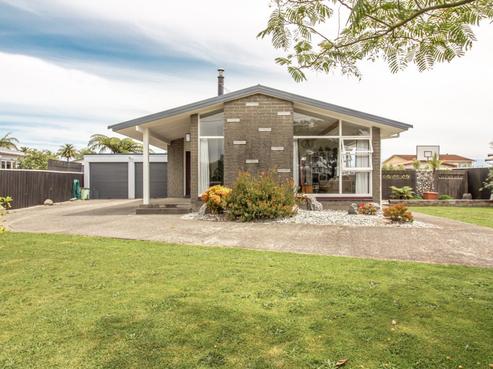 94 Derby Street, Westport