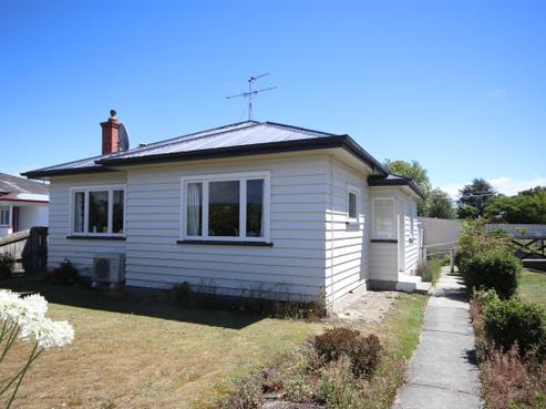 25 Brucefield Avenue, Netherby