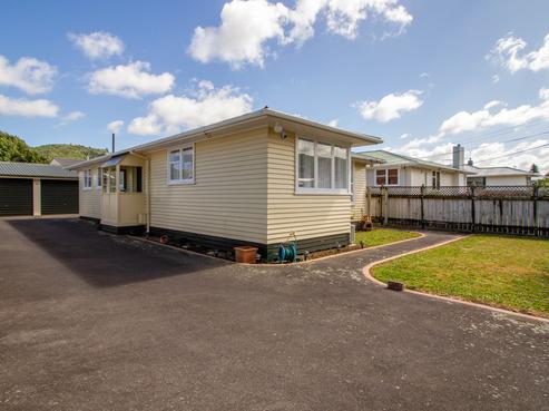 29 Foster Street, Taita