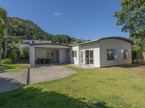 104 The Yardarm, Pauanui