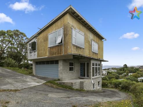 34 Akatea Road, Korokoro