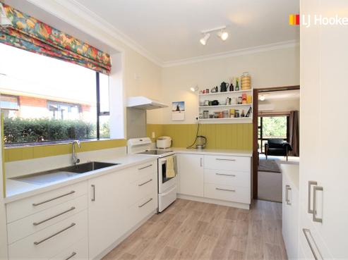 111 Main South Road, East Taieri